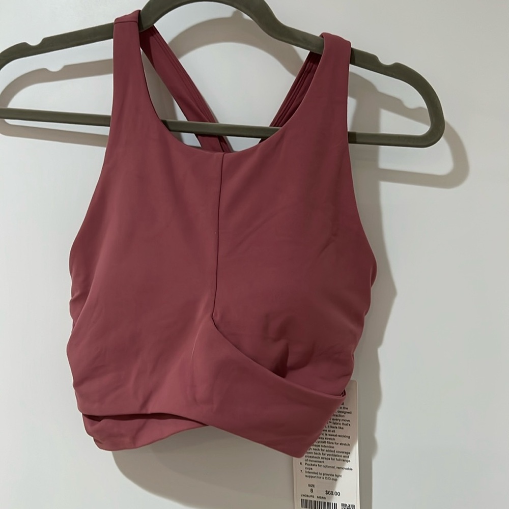 Brand new Lululemon sports bra.